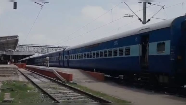 दरा-कंवलपुरा रेलखंड पर आज इंजीनियरिंग ब्लॉक, कई ट्रेनें रहेंगी प्रभावित