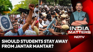 Delhi Protest | Should Universities Tell Students NOT to Protest? Heated DU Student Debate on NDTV