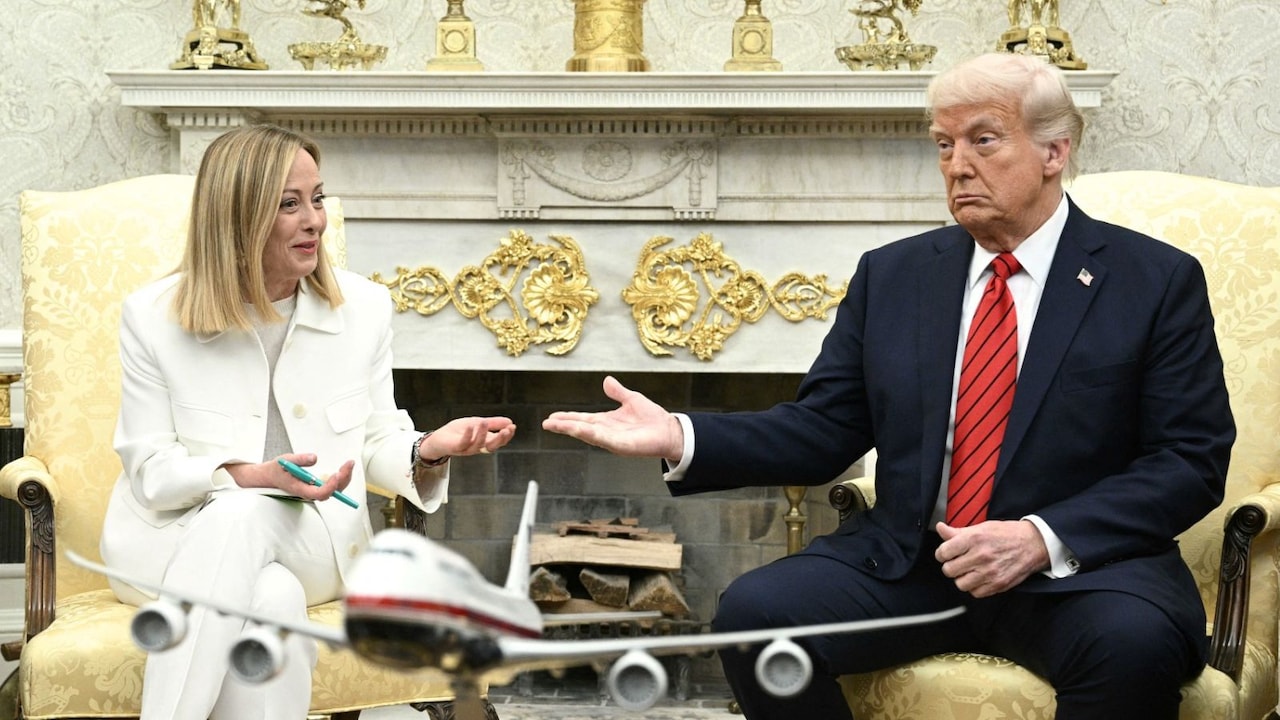 Trump's "I Like Her" Remark On Meloni Amid Spat, Then A 'No Help' Complaint