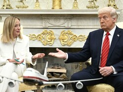 Trump's "I Like Her" Remark On Meloni Amid Spat, Then A 'No Help' Complaint