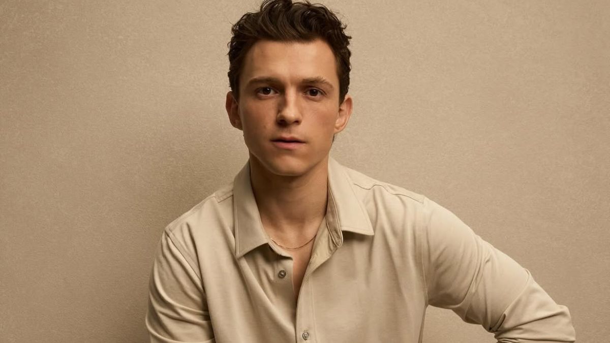 Spider-Man Star Tom Holland Says He Rarely Eats Lunch. Here's His Daily Diet