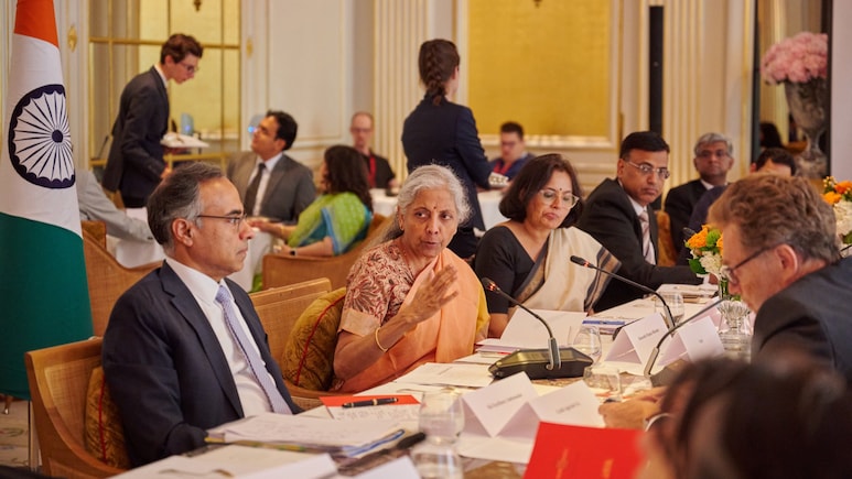 India, France Discuss Cooperation On Critical Minerals, Economic Security
