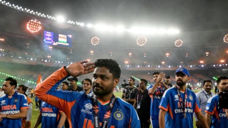 चार महीने बाद, वर्ल्ड कप का सबसे बड़ा हीरो टीम से बाहर, अब 'उस संतुलन' का क्या, अब संजू सैमसन का क्या ?