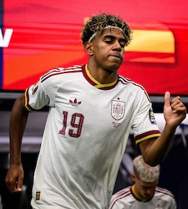 How To Stop Lamine Yamal? Argentina Coach Gives Hilarious Reply: "Lock Him"