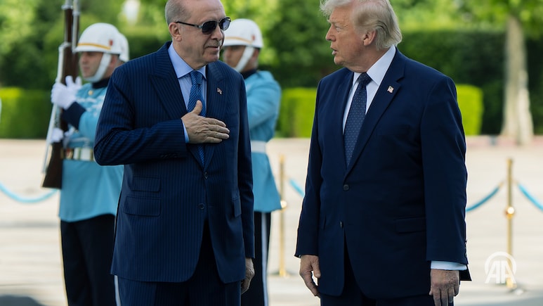 Erdogan's Gesture At The Moment Trump Confirms Lifting Turkiye Sanctions Goes Viral | Watch