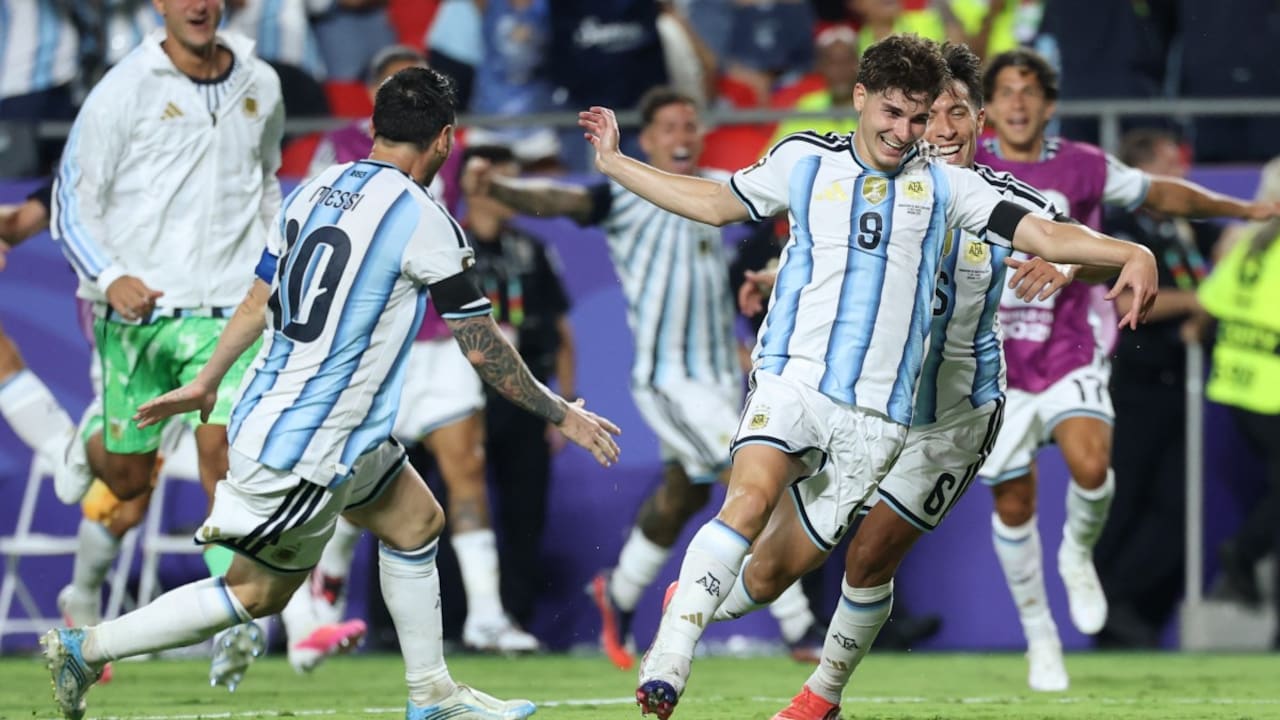 Argentina vs Switzerland: तीन मिनट का चक्कर, स्विट्जरलैंड ने फ्री किक किया मिस, अर्जेंटीना ने ऐसे खेल पलट कटाया सेमीफाइनल का टिकट