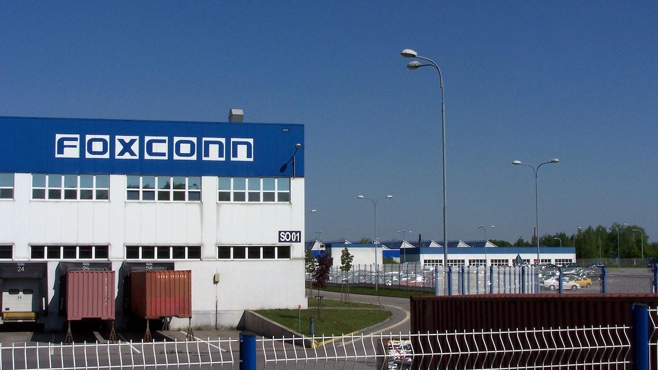 Foxconn Q2 Revenue Surges 40% On AI Boom, Flags Geopolitical Risks Ahead