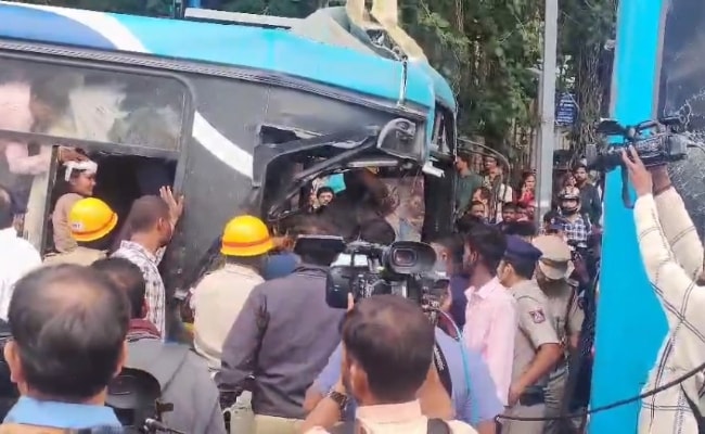 Several injured after Bengaluru state bus crashes into stationary bus