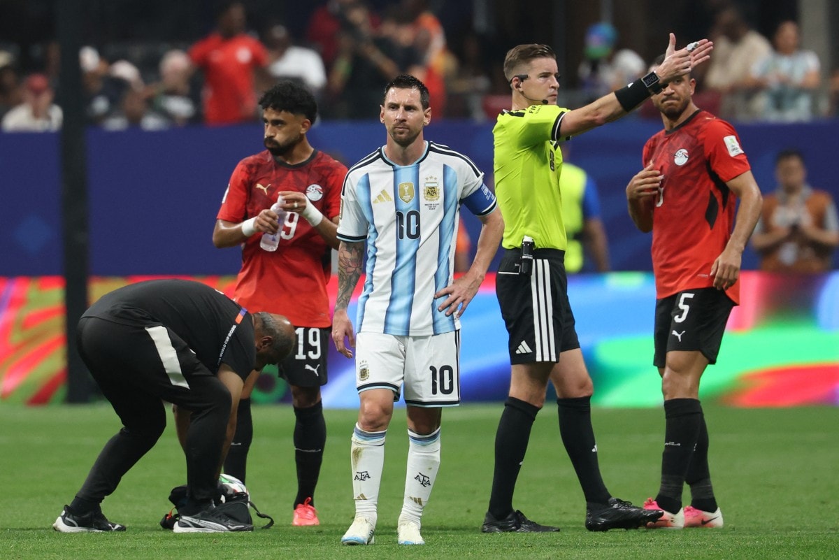 FIFA Refereeing Chief Breaks Silence On Argentina vs Egypt FIFA WC Controversy