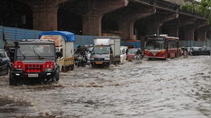 Mumbai On Red Alert As IMD Warns Of Extremely Heavy Rainfall