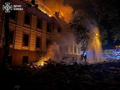 1 Killed, 16 Injured In One Of Russia's Largest Missile Barrages Yet On Kyiv