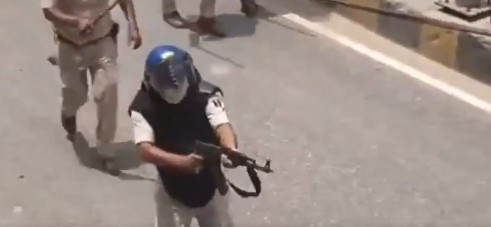 Bihar Cop, Seen On Camera Firing At Protesting Students With AK-47, Suspended
