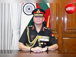 Army Chief Visits Forward Areas In J&amp;K's Poonch, Reviews Security Situation