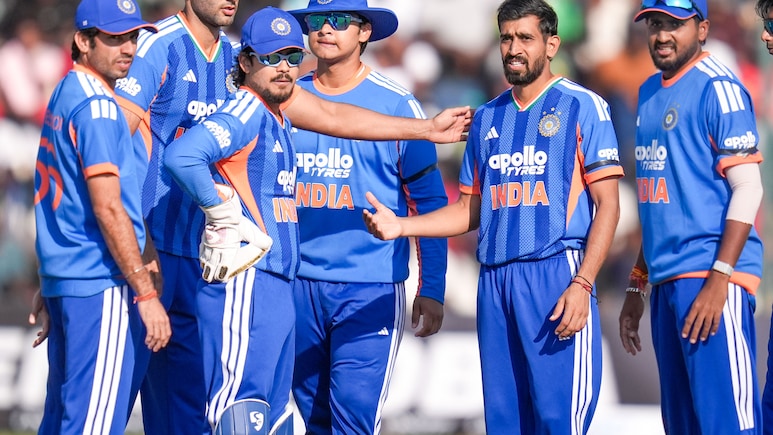 प्रिंस यादव कारनामा कर छाए, स्पेशल क्लब में हुए शामिल, बने सिर्फ तीसरे भारतीय पुछल्ले बल्लेबाज