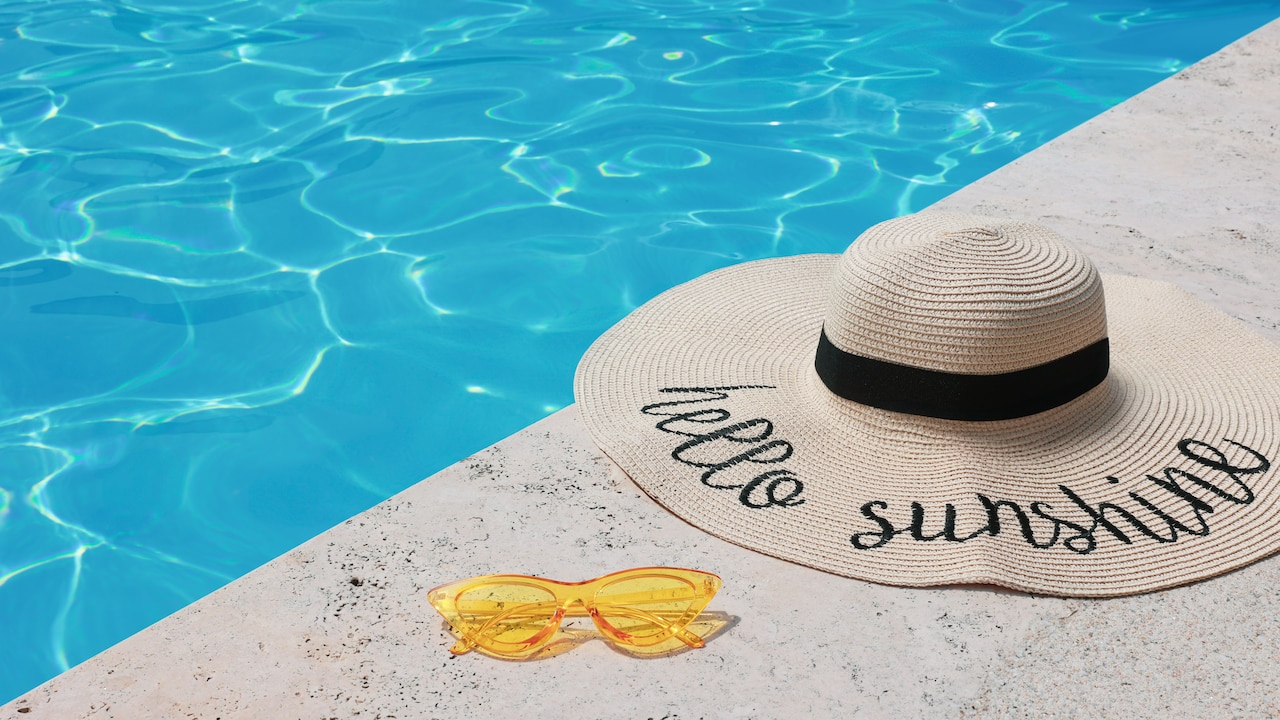 5 Swimwear Accessories For Beginners Who Feel Conscious At The Pool