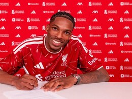 Jeremy Jacquet Completes Liverpool Move From Rennes