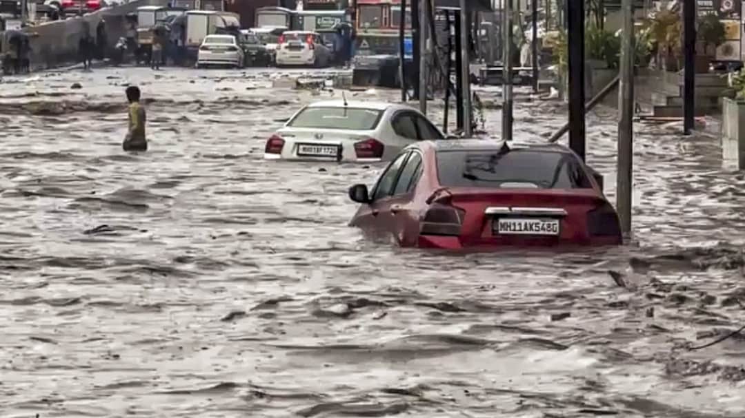 Mumbai Rains Live Updates: IMD Alert Downgraded To Orange; High Tide Batters City Coast