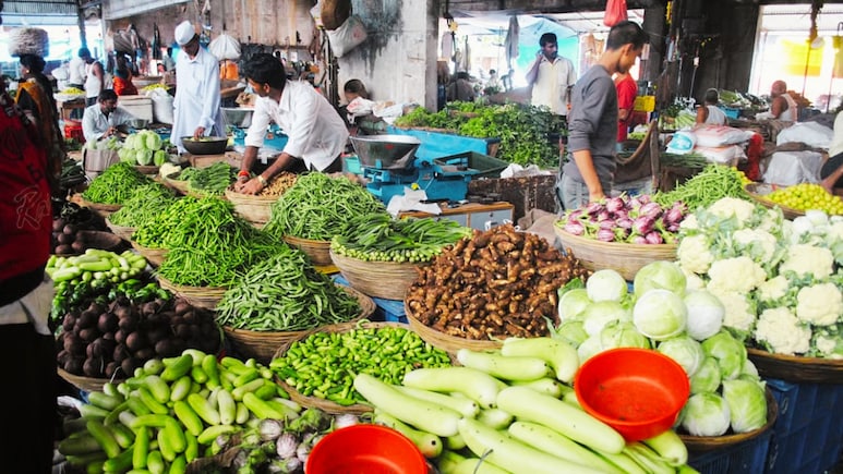 APMC Market: ​वाशी मार्केटमध्ये भ्रष्टाचाराचे सावट; शेतकरी, कामगार आणि व्यापारी वर्गात संताप!