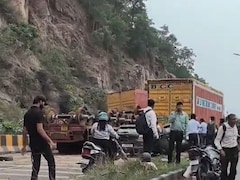 झारखंड: चुटूपालु घाटी में 2 किमी तक वाहनों को रौंदता चला गया बेकाबू ट्रक, एक की मौत