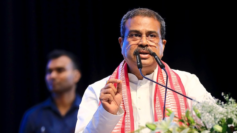 'Owe Students More Than Outrage': Dharmendra Pradhan's First Reaction To CJP Protest; Slams Rahul Gandhi