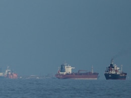 '20 Warships Near Iran': US' Hormuz Warning Amid Trump's "Semi-Negotiations"