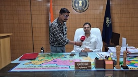 10वीं के नतीजे पर मिले ताने, लोगों ने कहा नहीं बनेगा भविष्य, फिर UPSC क्रैक कर IAS बने कुलदीप शर्मा, जानिए इंस्पायरिंग जर्नी