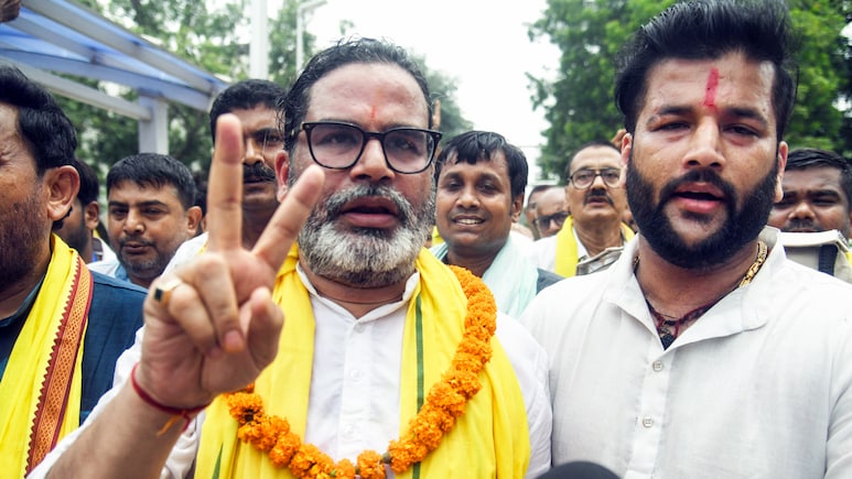 चुनावी रणनीति का काम छोड़ने के बाद प्रशांत किशोर की कमाई में बंपर इजाफा, खुद बताया कहां से आई पूंजी