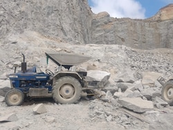 7 Killed, 5 Injured As Boulder Collapses In Bengaluru Stone Quarry