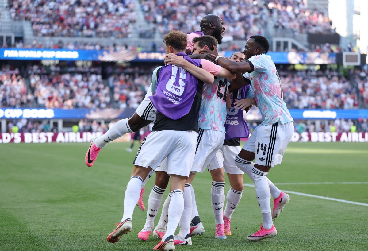 FIFA WC: Amid Red Card U Turn Row, Belgium Beat USA 4-1 To Enter Quarters
