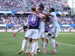 FIFA WC: Amid Red Card U Turn Row, Belgium Beat USA 4-1 To Enter Quarters