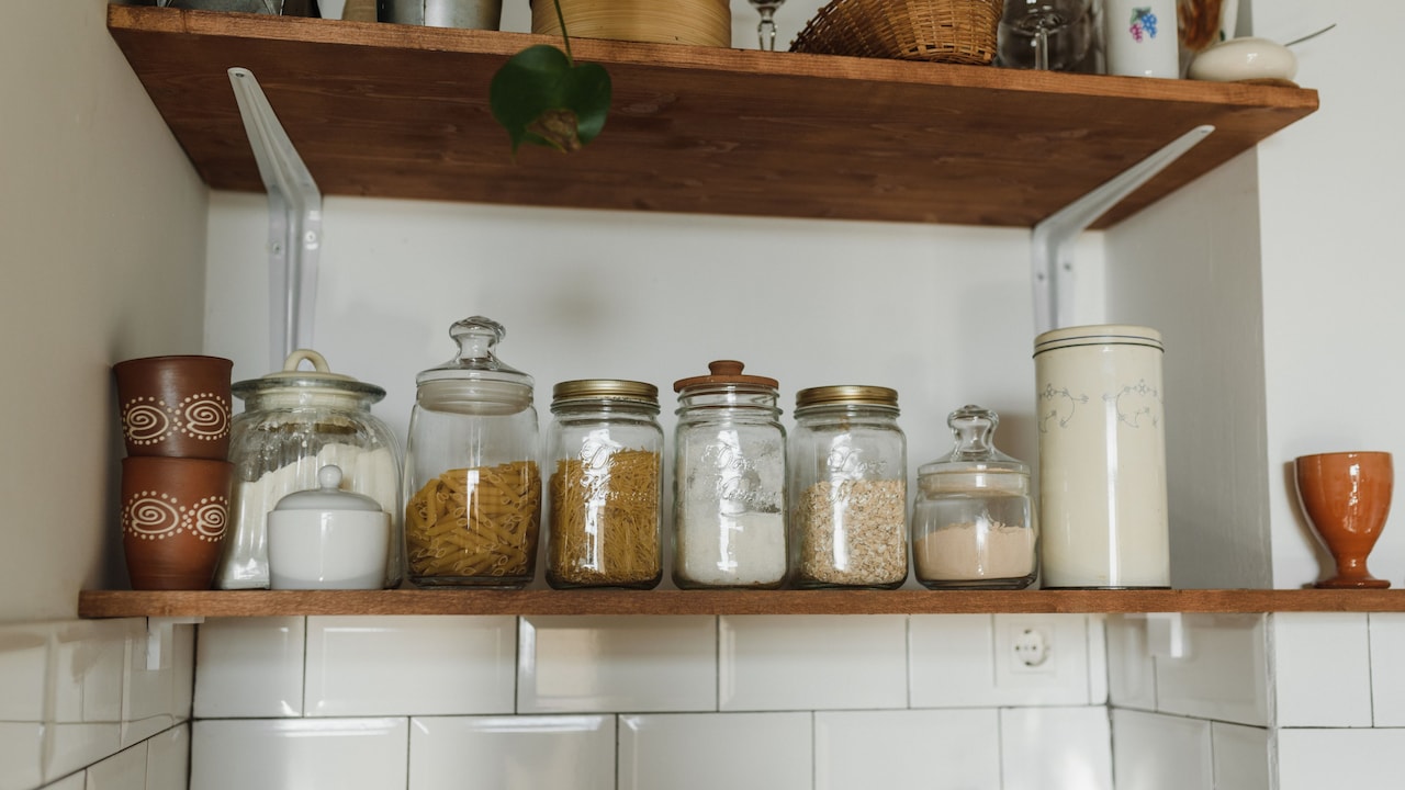 Refrigerator Organisation Mistakes That Block Airflow And Cause Uneven Cooling