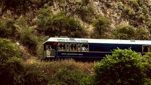 This Luxury Train To Machu Picchu Comes With Live Music, Gourmet Meals And Pisco