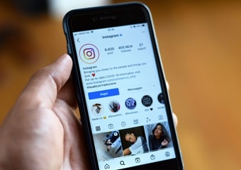 Instagram का नया फीचर लाया प्राइवेसी पर बड़ा खतरा, AI आपकी फोटो से बना सकता है इमेज, जानें इसे कैसे रोकें