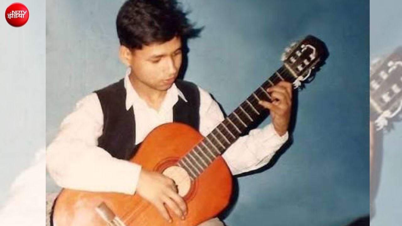 20 से ज्यादा भाषा में 700 गाने का चुका है ये सिंगर, कभी बिजनेस में नुकसान होने पर करने चला था सुसाइड