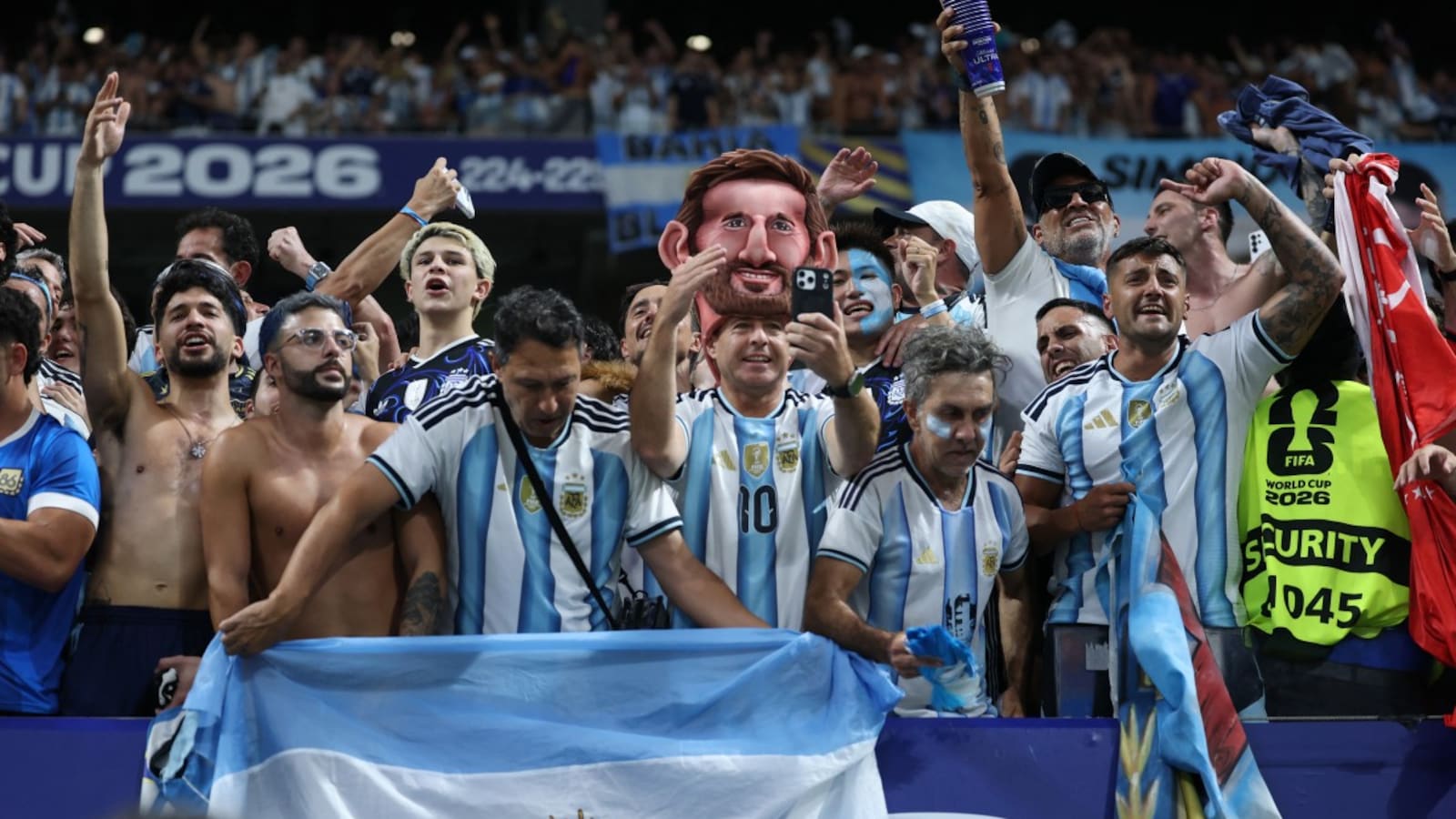 Rumbunctious Pro-Argentina Crowd Makes Defending World Cup Champions Feel At Home In Atlanta