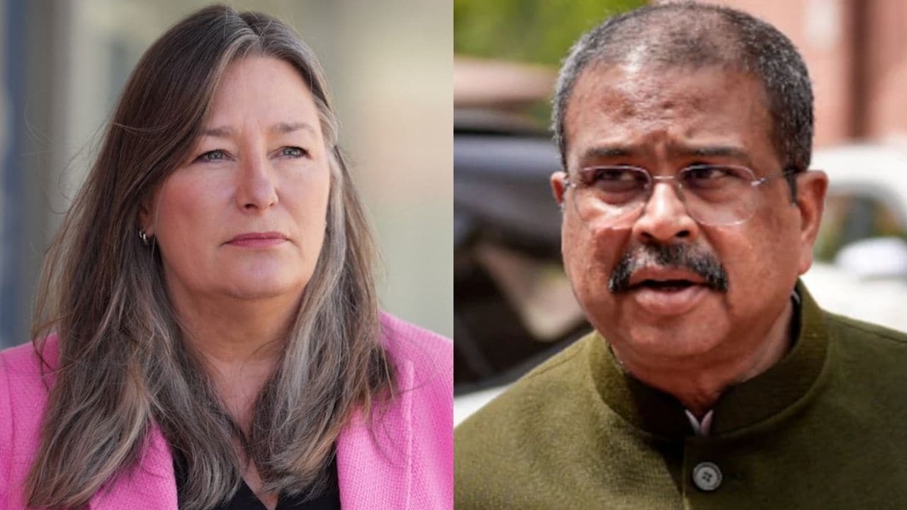 2 Countries, 2 Days, 2 Ministers, 2 Resignations, But Different Reasons