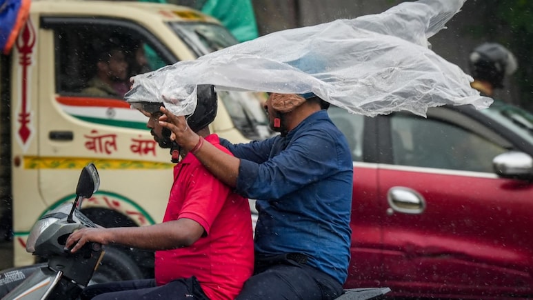 Rain Hits Parts Of Delhi, Brings Relief From Sultry Conditions