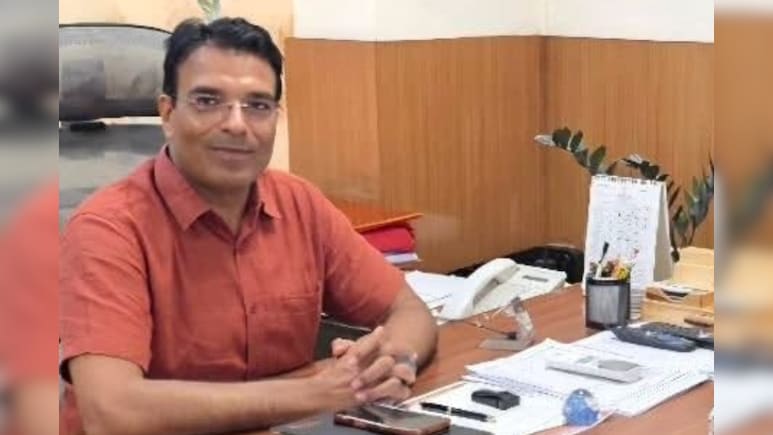 गजेंद्र खींवसर से रिश्ते बिगड़े, फिर JDA वाला मामला ले डूबा! RAS बलवंत सिंह लिग्री की विवादों की लंबी फेहरिस्त