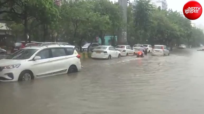 'Competing With Venice': Internet Reacts As Gurugram Turns Waterlogged With Incessant Rains