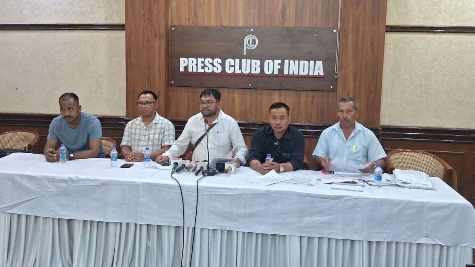 Manipur Civil Society Groups Rush To Delhi, Seek NRC Before Census To Identify Illegal Immigrants
