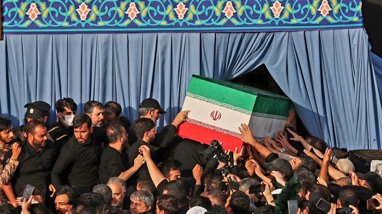 Khamenei's Coffin Reaches Najaf As Six-Day Funeral Procession Crosses Into Iraq