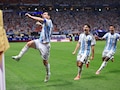 Argentina vs Egypt: लियोनेल मेसी ने रचा इतिहास, आखिरी समय में पलटी बाजी, अर्जेंटीना ने मिस्र को 3-2 से  हराकर क्वार्टर फाइनल में बनाई जगह