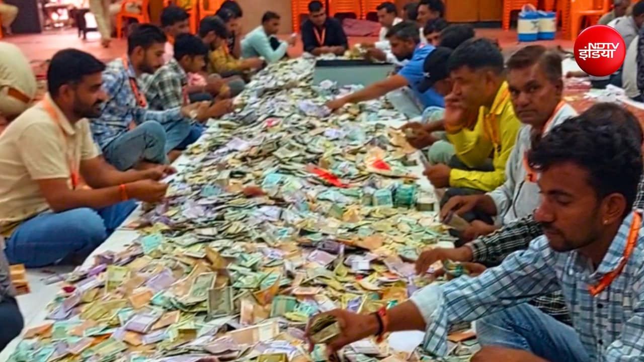 मासिक गिनती 7 चरणों में पूरी हुई मासिक गिनती 7 चरणों में पूरी हुई