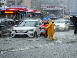 दिल्ली NCR में आंधी, बारिश से बदला मौसम, यूपी-बिहार से राजस्थान तक मॉनसून की गुड न्यूज, मुंबई में रेड अलर्ट