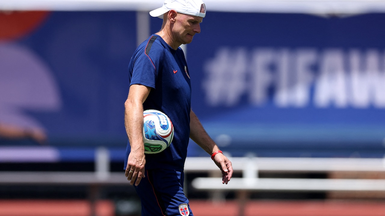 The Football Coach Who Returned From Dead and Rebuilt Norway