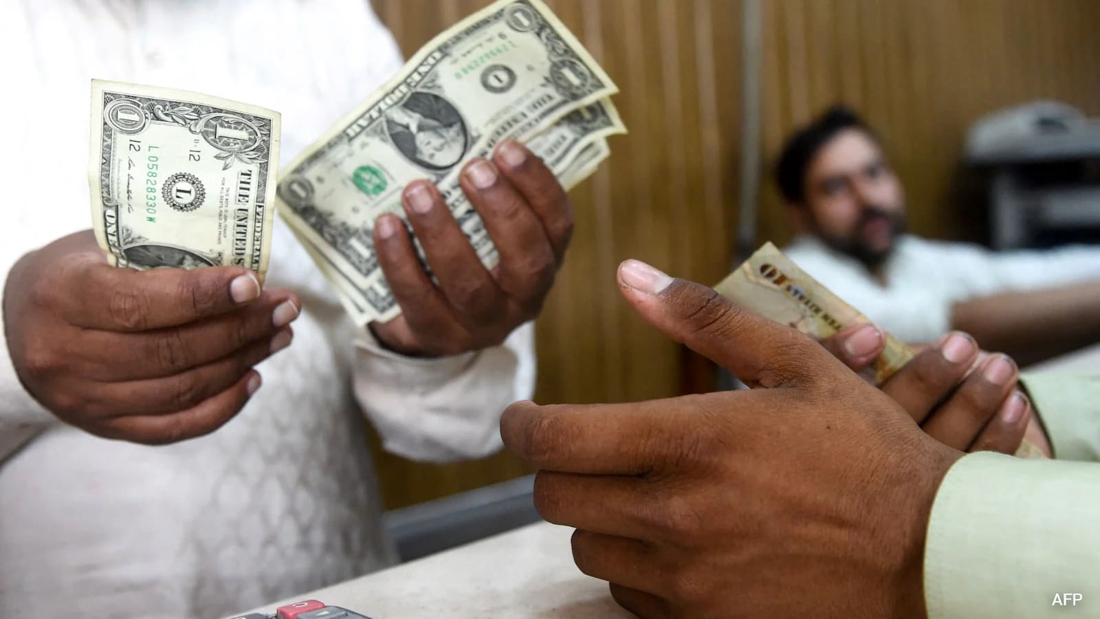 Pakistan Seeks $10 Billion Favour From US After Playing Iran War Mediator