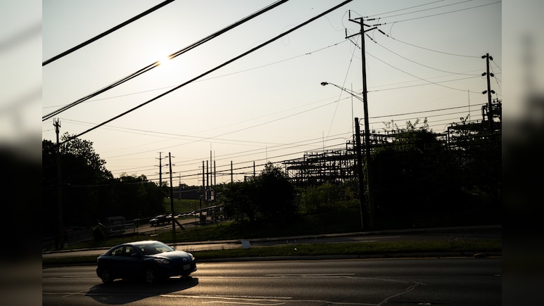 US Heat Wave Pushes Power Demand To Record, Strains Grid Ahead Of July 4
