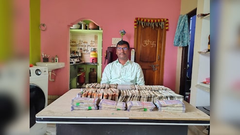 Telangana Engineer Caught Accepting Rs 2 Lakh, Rs 32 Lakh Seized From Home