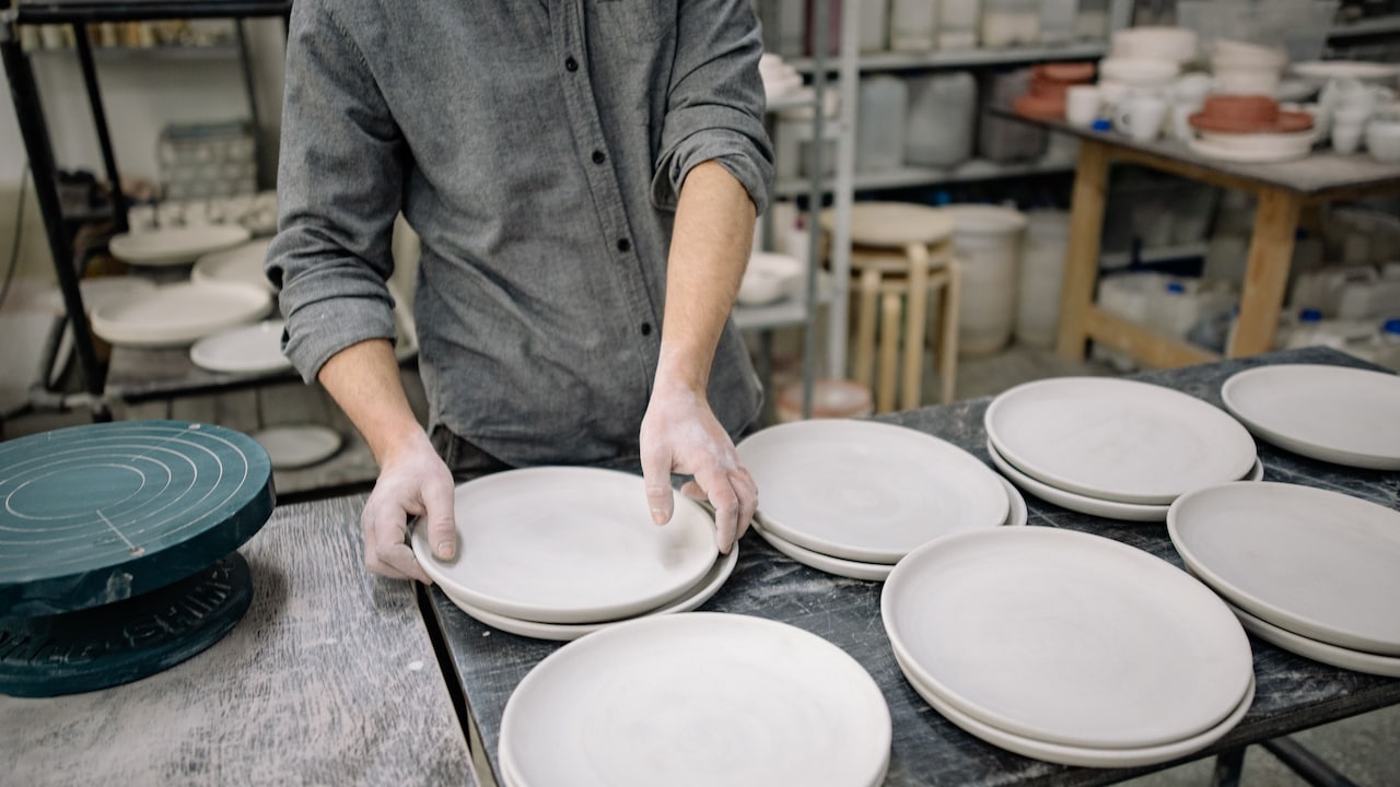 How To Choose Dinnerware That Fits Inside A Small Dishwasher How To Choose Dinnerware That Fits Inside A Small Dishwasher
