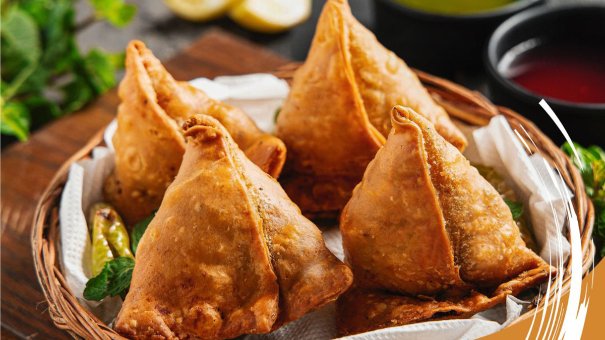 Bhindi To Chicken Leg: 6 Viral Samosa Variations To Try On World Samosa Day